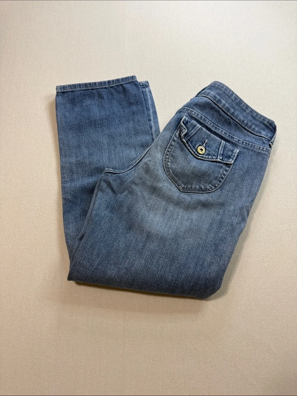 Simply Vera Vera Wang Mid Blue Denim Capris